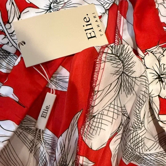 Elie Tahari Red Floral Wide Leg Pants NWT Silky Satin Flowy Palazzo Trousers - Picture 10 of 10